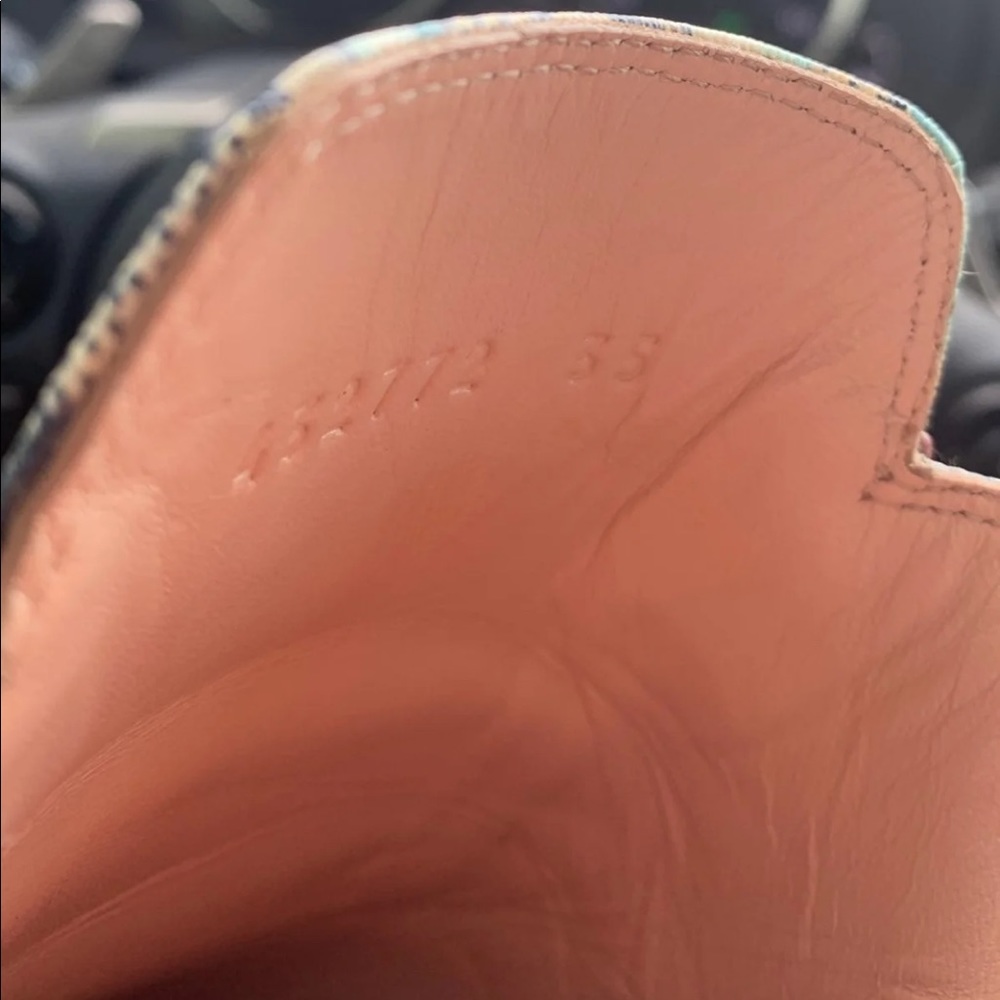 Gucci Mule - Picture 2 of 4